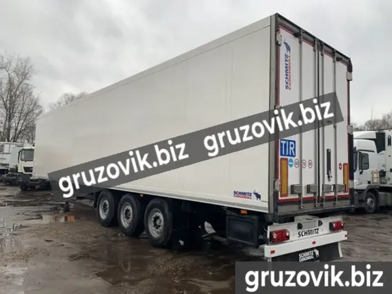 Шторный полуприцеп Schmitz SKO24 2004 года б/у фото 3