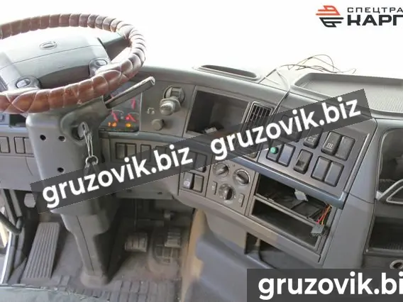 Тентованный грузовик Volvo FM 2011 года б/у фото 12