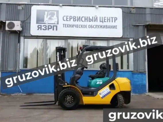 Вилочный погрузчик Komatsu FG25T-16 2006 года б/у фото 2