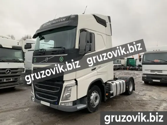Тягач Volvo FH 2017 года б/у фото 3