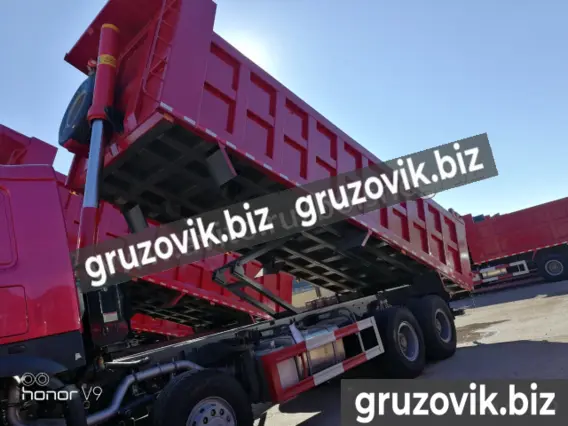 Самосвал Howo HW76 2019 года новый фото 3