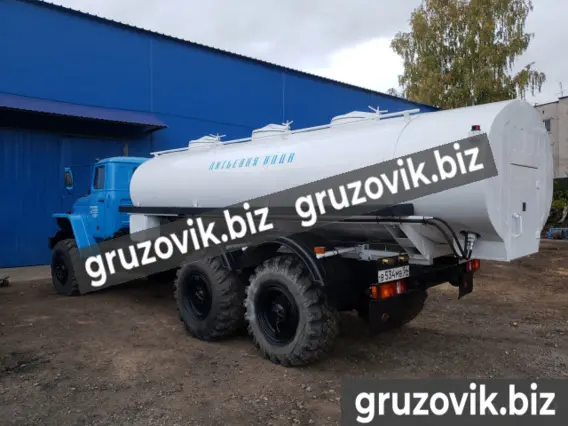 Пищевая автоцистерна АЦПТ Урал 5557 2006 года б/у фото 2