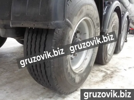 Шторный полуприцеп АХМ 33 9646A4 2011 года новый фото 7