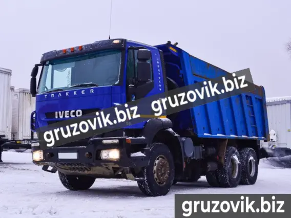 Самосвал Iveco Trakker 2011 года б/у