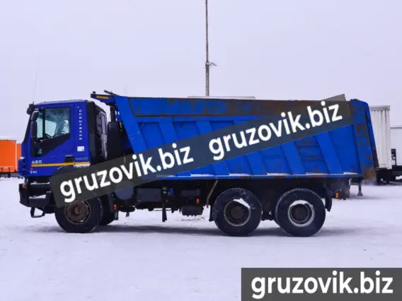 Самосвал Iveco Trakker 2011 года б/у фото 3
