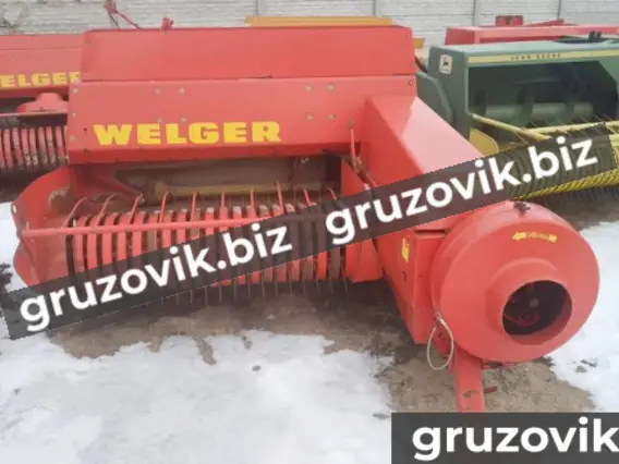 Пресс-подборщик welger AP 42  б/у