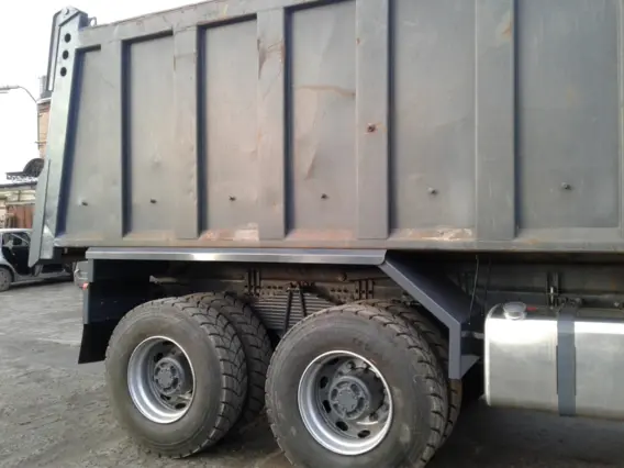 Самосвал Volvo FMX 2006 года б/у фото 14