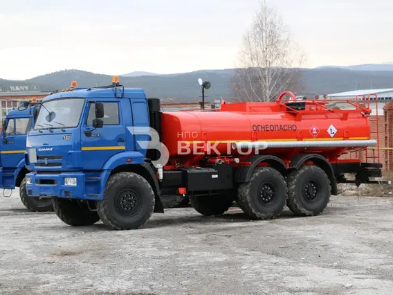 Автотопливозаправщик Камаз 43118 2017 года новый фото 3
