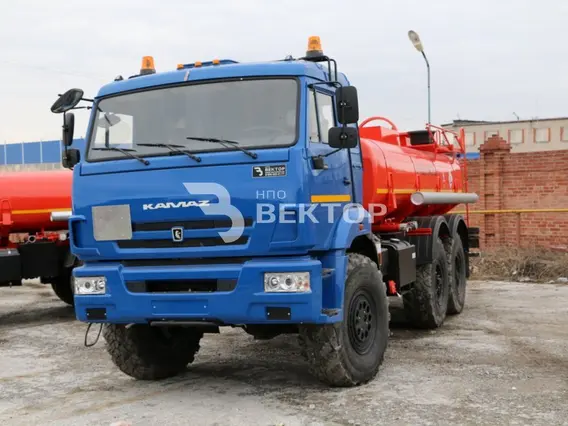 Автотопливозаправщик Камаз 43118 2017 года новый фото 4