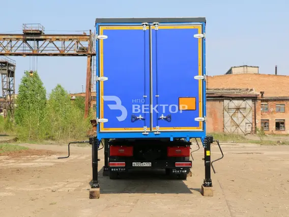 КАМАЗ 65117 2019 года б/у фото 19