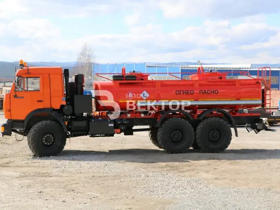 Автотопливозаправщик Камаз 43118 2017 года новый фото 10