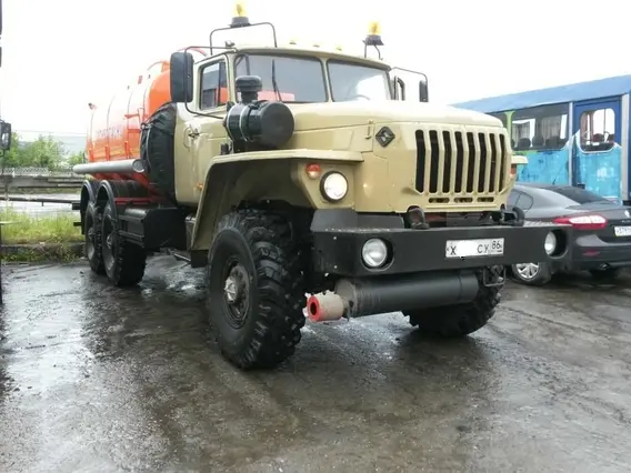 Автотопливозаправщик Урал 4320 2018 года б/у