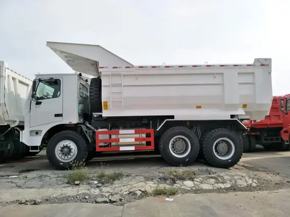 Карьерный самосвал Howo ZZ5707S3640AJ 2019 года б/у фото 7