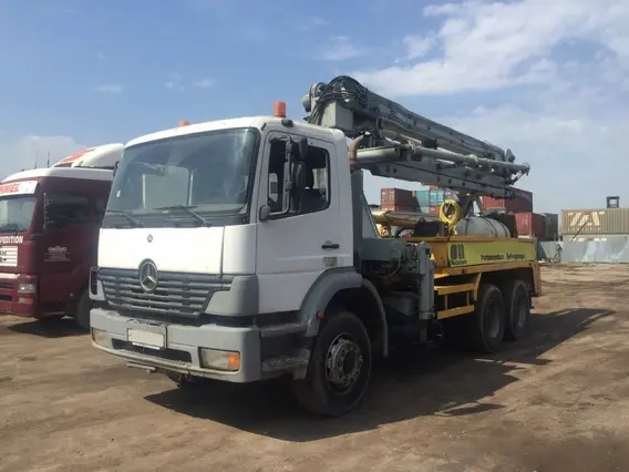 Бетононасос Mercedes-Benz Atego 2001 года б/у фото 13