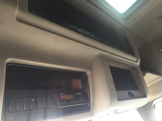 Тягач Renault Premium 2012 года б/у фото 8