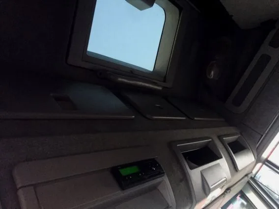 Тягач IVECO Stralis 2012 года б/у фото 9