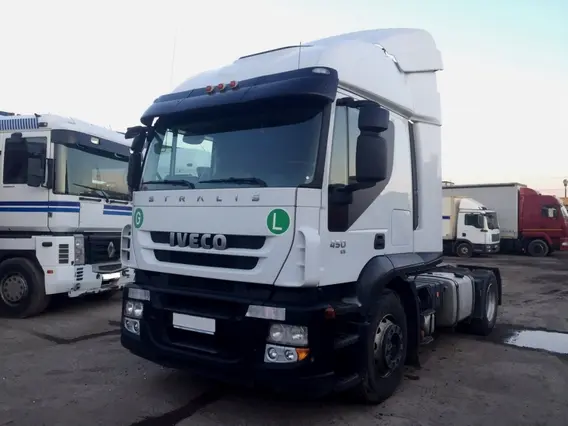 Тягач IVECO Stralis 2012 года б/у фото 2