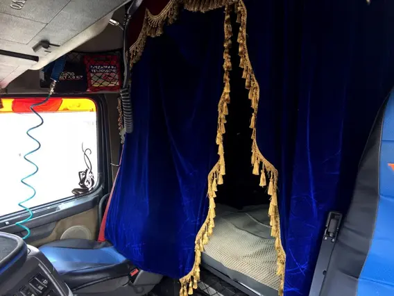 Тягач Volvo FH13 Globetrotter 2007 года б/у фото 8