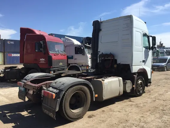 Тягач Volvo FH 2004 года б/у фото 6