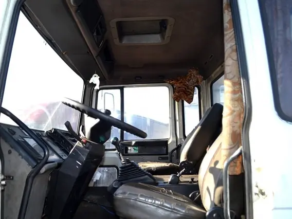 Автофургон Volvo FL 1997 года б/у фото 9