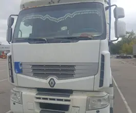 Тягач Седельный тягач Renault Premium 2011 года б/у