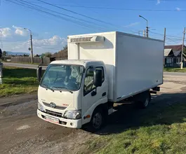 Фургон-рефрижератор Фургон  Hino 2020 года б/у