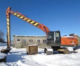 Экскаватор Hitachi ZX 200 2014 года б/у фото 2