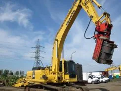 Экскаватор Komatsu PC 300 LC – 8 2013 года б/у фото 2