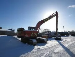 Экскаватор Hitachi ZX 200 2014 года б/у фото 3