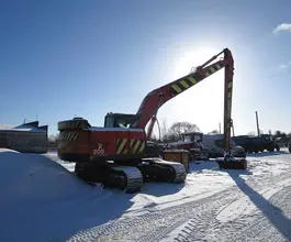 Экскаватор Hitachi ZX 200 2014 года б/у фото 3