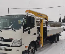 Самопогрузчик HINO 300 с КМУ ShinMаywа СВ 2900 2018 года б/у