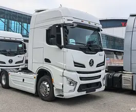 Тягач Седельный тягач Shacman X6000 2024 года новый фото 4