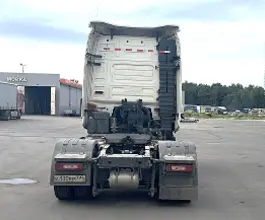 Седельный тягач Седельный тягач Dongfeng gx 2023 года б/у фото 2