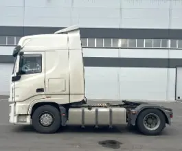 Седельный тягач Седельный тягач Dongfeng gx 2023 года б/у фото 3
