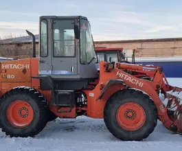 Фронтальный погрузчик Hitachi LX 80-7 2006 года б/у