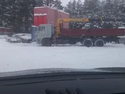 Самопогрузчик Камаз 65117 с КМУ XCMG SQ6,3K3Q 2006 года б/у фото 5