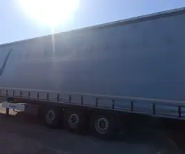 Шторный полуприцеп Krone SD 2021 года б/у фото 5