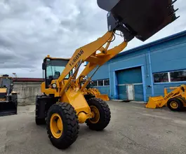 Фронтальный погрузчик YUGONG 930 2022 года новый фото 3