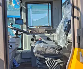 Фронтальный погрузчик YUGONG ZL30 2025 года новый фото 5