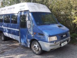 Микроавтобус IVECO Daily 1995 года б/у