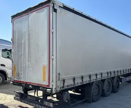 Тентованный полуприцеп CIMC SX03 2023 года б/у