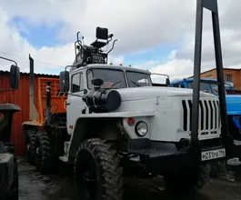 Лесовоз с КМУ Лесовоз  Урал 43204 с КМУ Palfinger 2026 года б/у