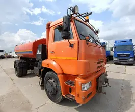 Дорожно-уборочный автомобиль Дорожно-уборочный автомобиль  Камаз KO-806 2011 года б/у