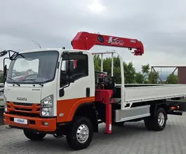 Самопогрузчик ISUZU Elf 4×4 с КМУ UNIC URV374 2025 года новый