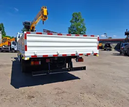 Самопогрузчик ISUZU 700 P с КМУ XCMG - SQS157 2025 года новый фото 2