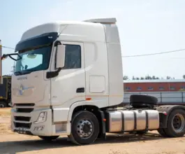 Тягач Седельный тягач Dongfeng DFH4180 2023 года новый