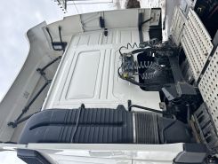 Тягач Седельный тягач Volvo FМ 2017 года б/у фото 8