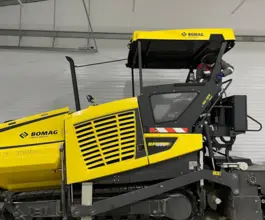 Асфальтоукладчик Bomag bf600 2022 года новый фото 2