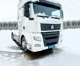 Тягач Седельный тягач SITRAK c7h 2023 года новый фото 3