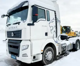 Тягач Седельный тягач SITRAK c7h 2023 года новый фото 5